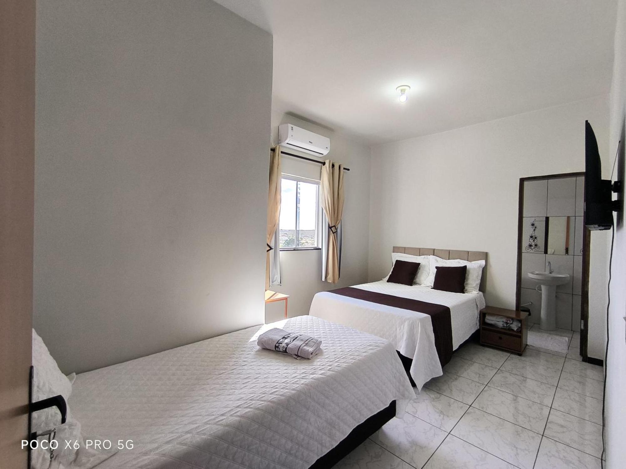 Hotel Almeida Correntina Extérieur photo