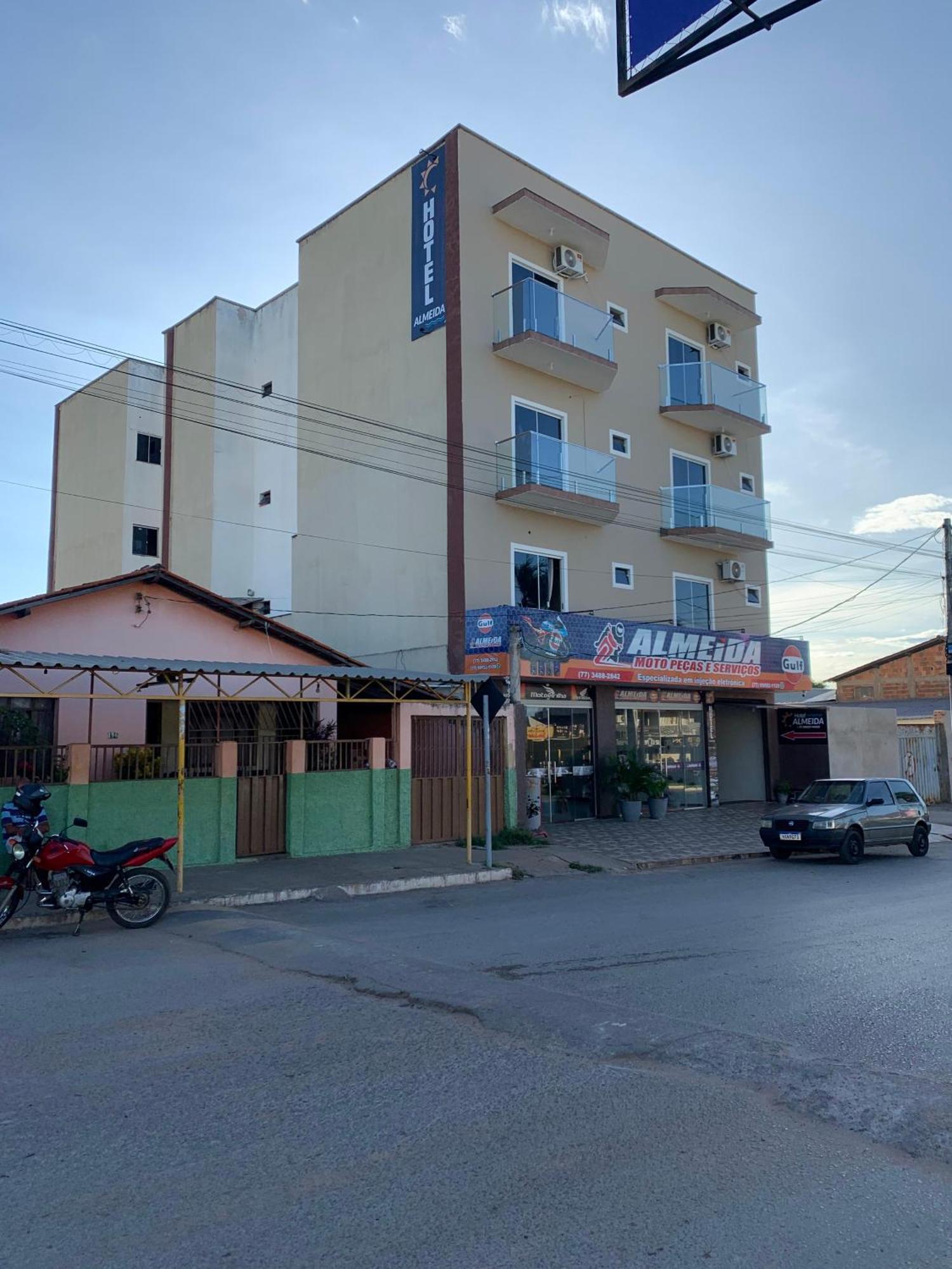 Hotel Almeida Correntina Extérieur photo
